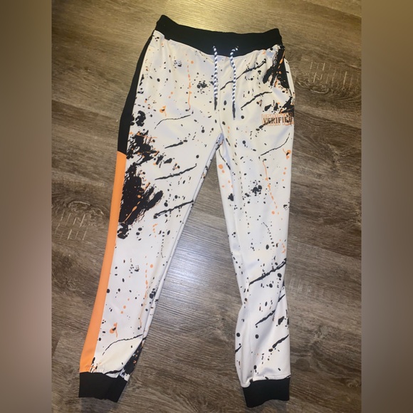 Encrypted joggers - Picture 1 of 5